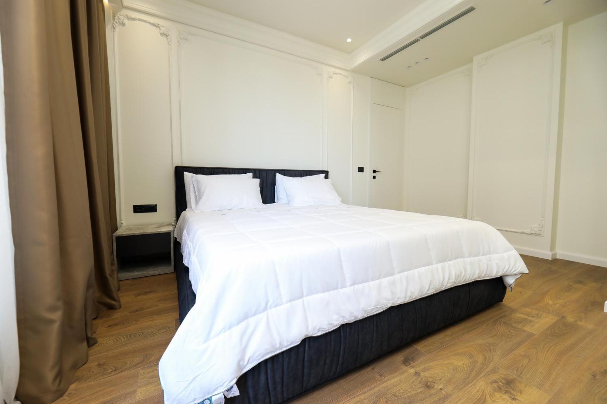 Adore Hotell
