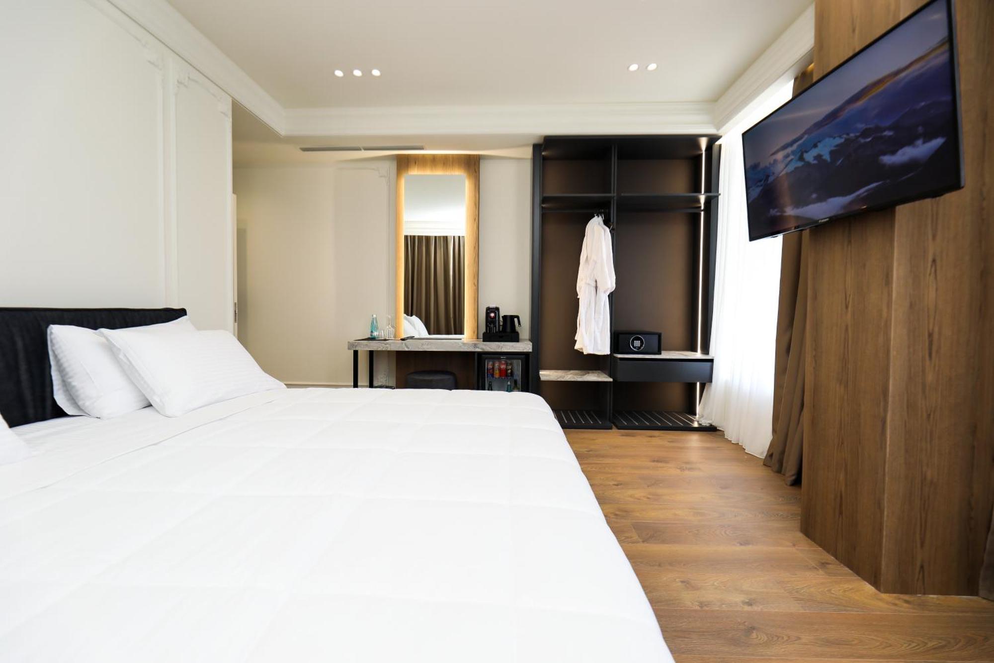 Adore Hotell Vlorë